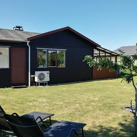 Tatil Evi Three-bedroom Holiday In Juelsminde *